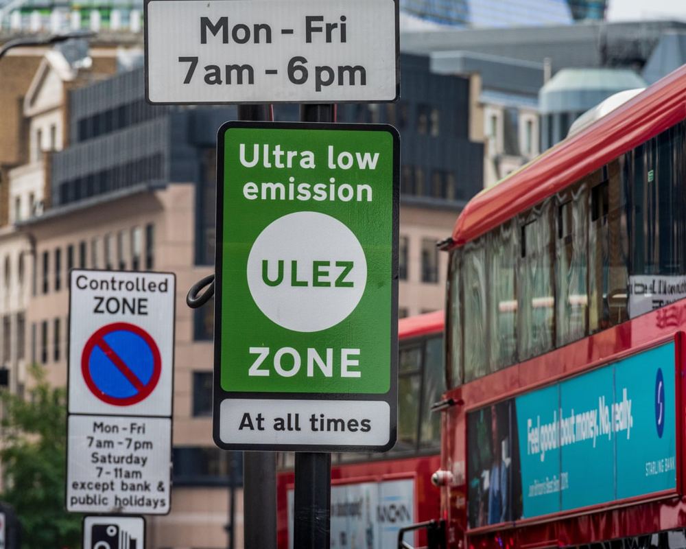 London transport authority seeks £1bn from carmakers over emissions compliance