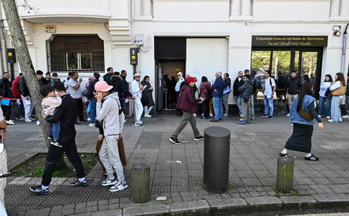 Police in Spain claim 'massive fraud' by 400,000 migrants in amnesty process