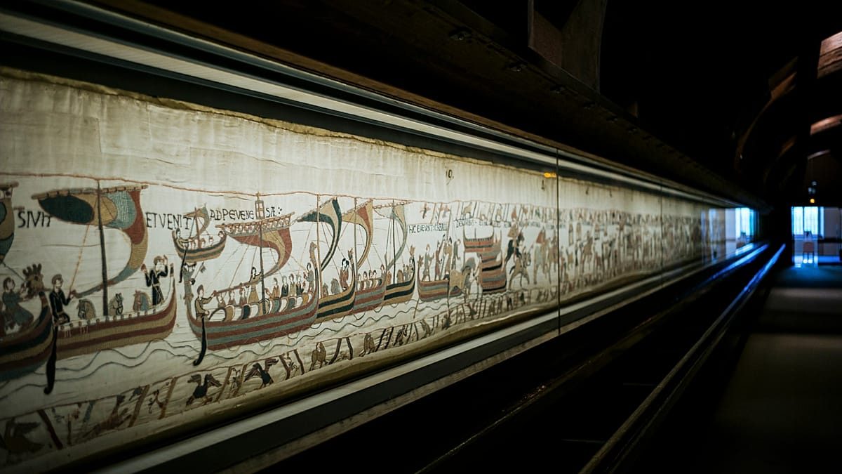 Bayeux tapestry arrives at British Museum after historic transfer