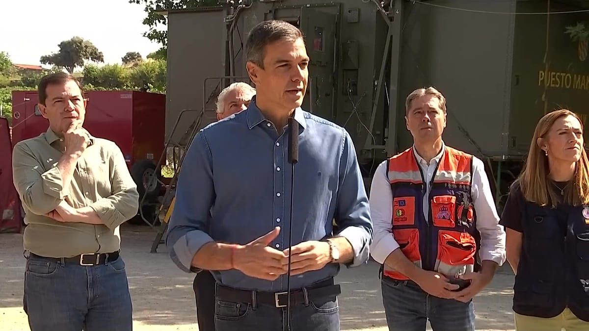 Pedro Sánchez: "The scale of the disaster we are living through is very hard to accept"