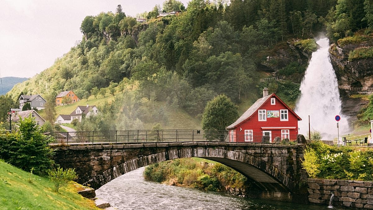 Ranked: Which countries gained the most tourists from 2019 to 2025?