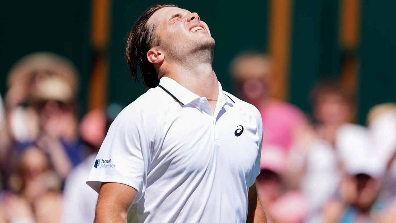 Fery last Brit standing at Wimbledon as three more players bow out