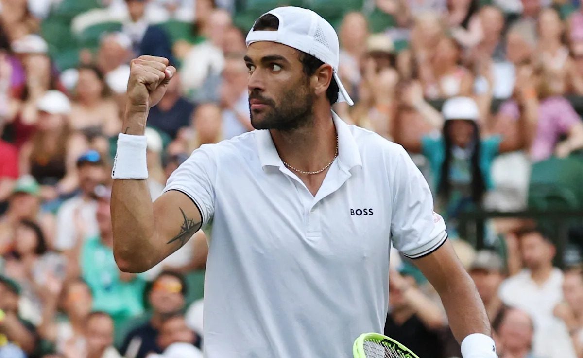 Matteo Berrettini Steals DJ Peggy Gou’s Show in Ibiza in Viral Clip During US Open Preparations
