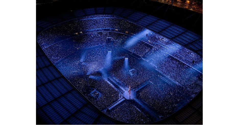 THE WEEKND BECOMES THE FIRST ARTIST IN HISTORY TO SELL OUT SIX NIGHTS AT STADE DE FRANCE STADIUM IN PARIS FOR A SINGLE TOUR
