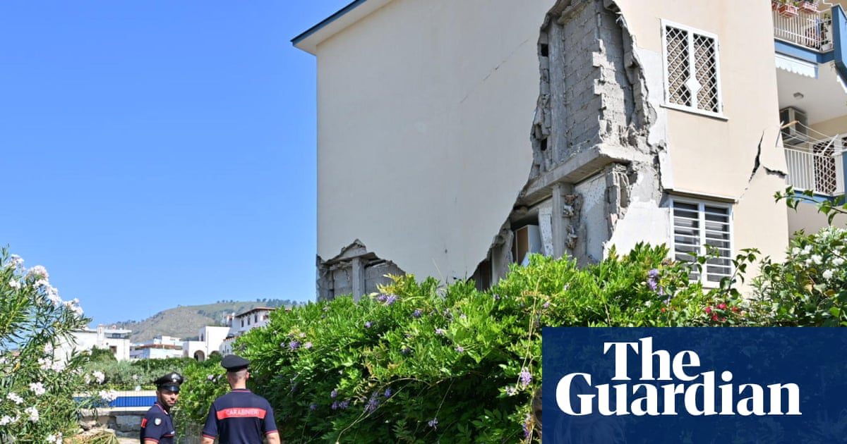 Scores injured as earthquake hits near Naples in seismic swarm