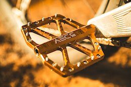 5DEV Introduces US-Made Jumpline Flat Pedal