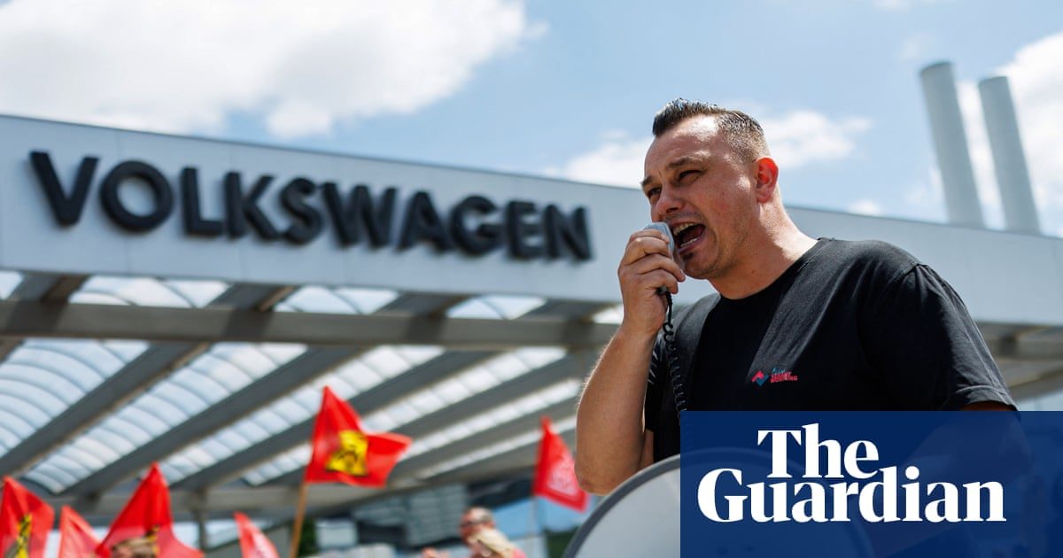 VW workers protest in Germany over proposed job cuts and factory closures