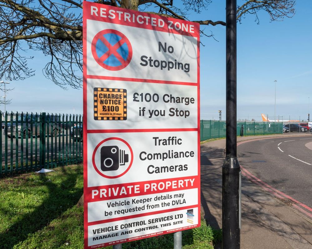 Stung with a parking fine for an 18-second airport stop to tackle a wasp
