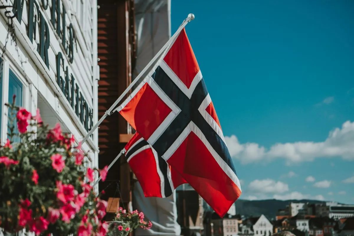 TELL US: Are you worried by Norway's plan to toughen citizenship rules?