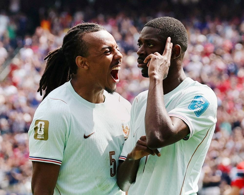 Dembélé hat-trick secures top spot for France in World Cup Group I
