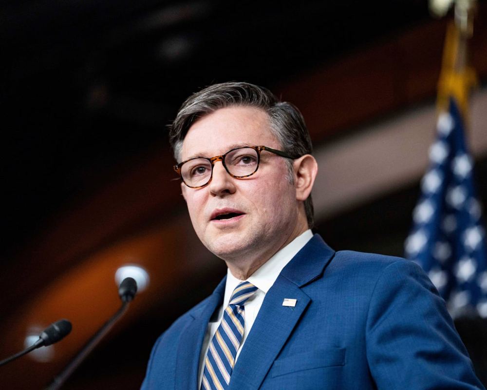 House passes spending bill to head off government shutdown before midterms