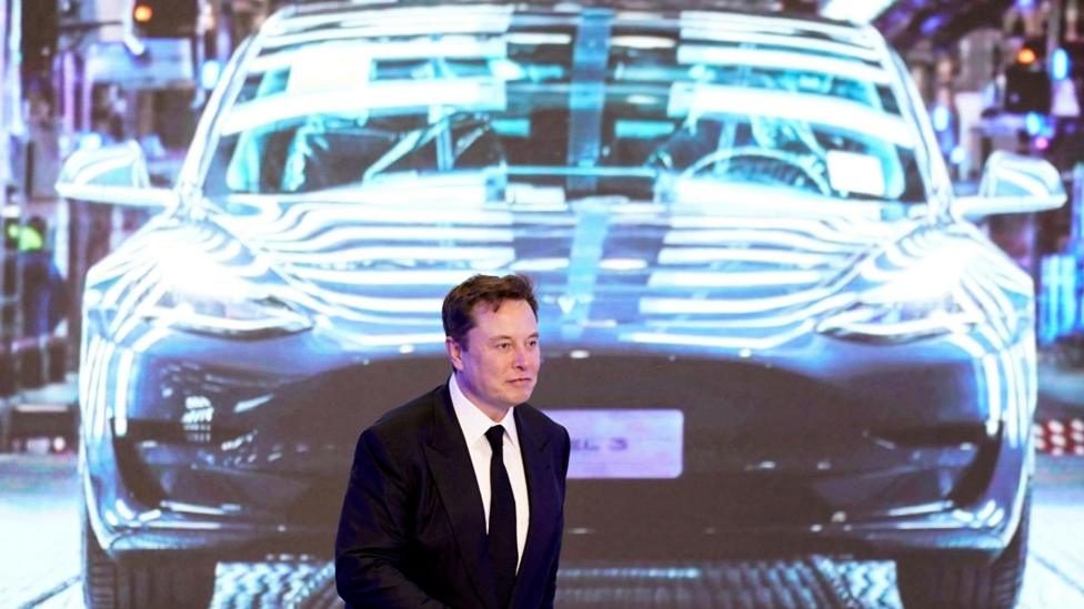 Texas family sues Tesla over fatal crash into home