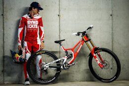 Social Round Up: Custom Bikes &amp; Kit from the Val di Sole DH World Champs 2026