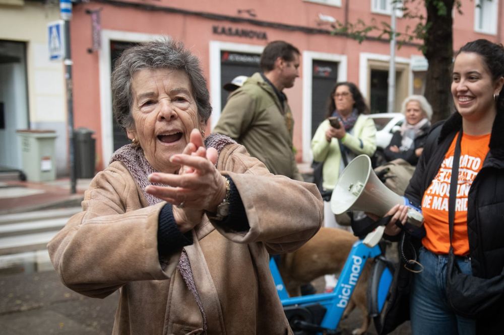 María del Carmen Abascal, symbol of Spain’s housing protests, dies aged 87