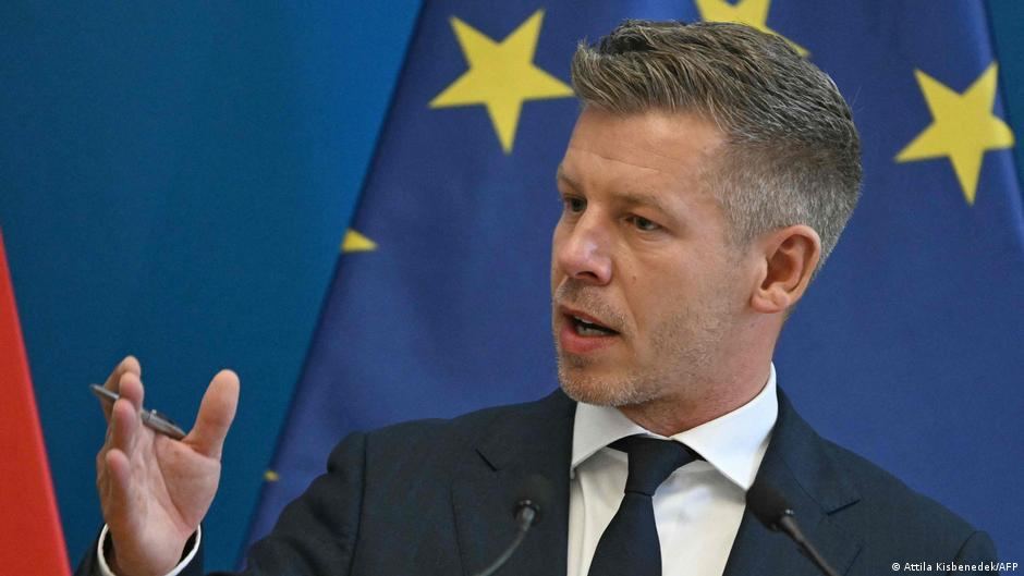 Hungary begins hunt for corrupt regime's billions