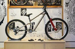 Chromag's Latest Creations: A 32" Hardtail Concept &amp; An Ultra-Adjustable DH Prototype