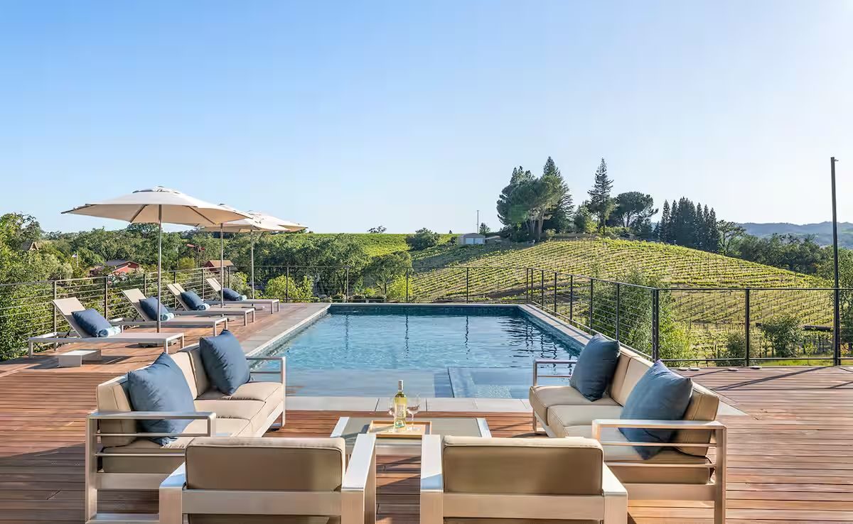 Planning a Wine Country Bachelorette? Check Out These Napa Valley and Sonoma County Airbnbs
