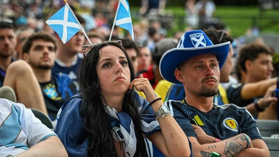 Selling cars & air miles conundrum - what now for Tartan Army?