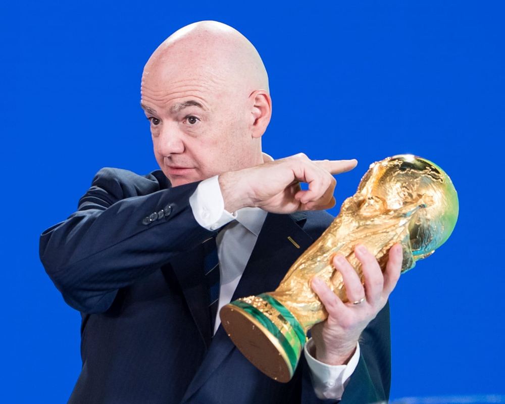 Fifa abandons World Cup privatisation after Uefa leads revolt