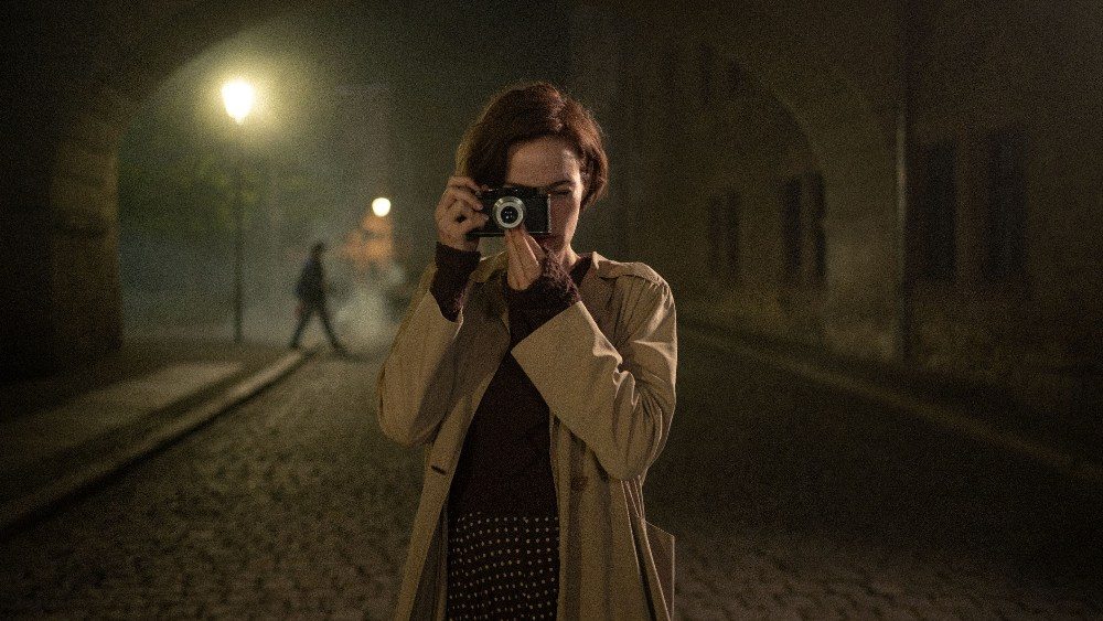 Venice Horizons Opener ‘The Girl With the Leica’ Boarded by Fandango Sales (EXCLUSIVE)