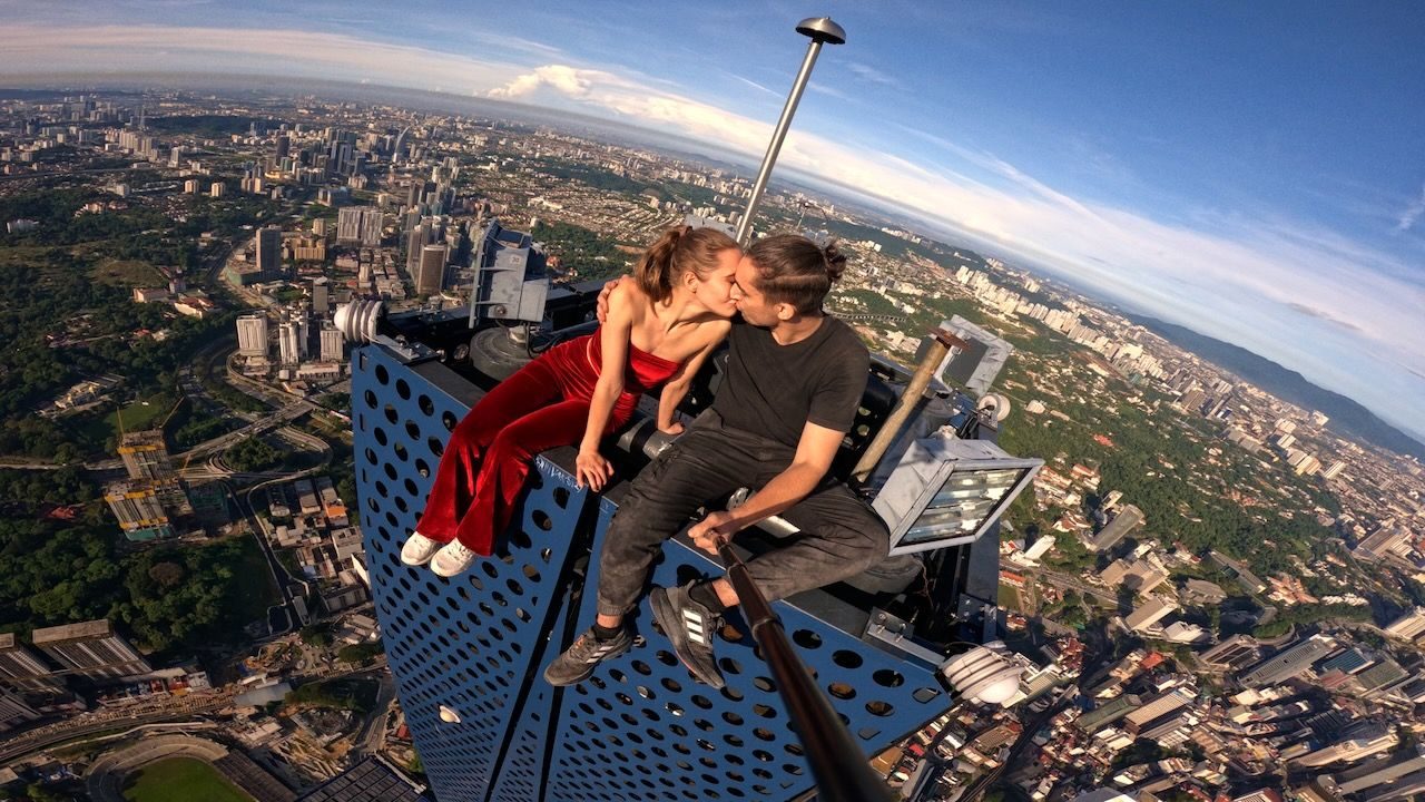 Russian Rooftoppers, Stars of Netflix Doc, Identified as Empire State Building Climbers