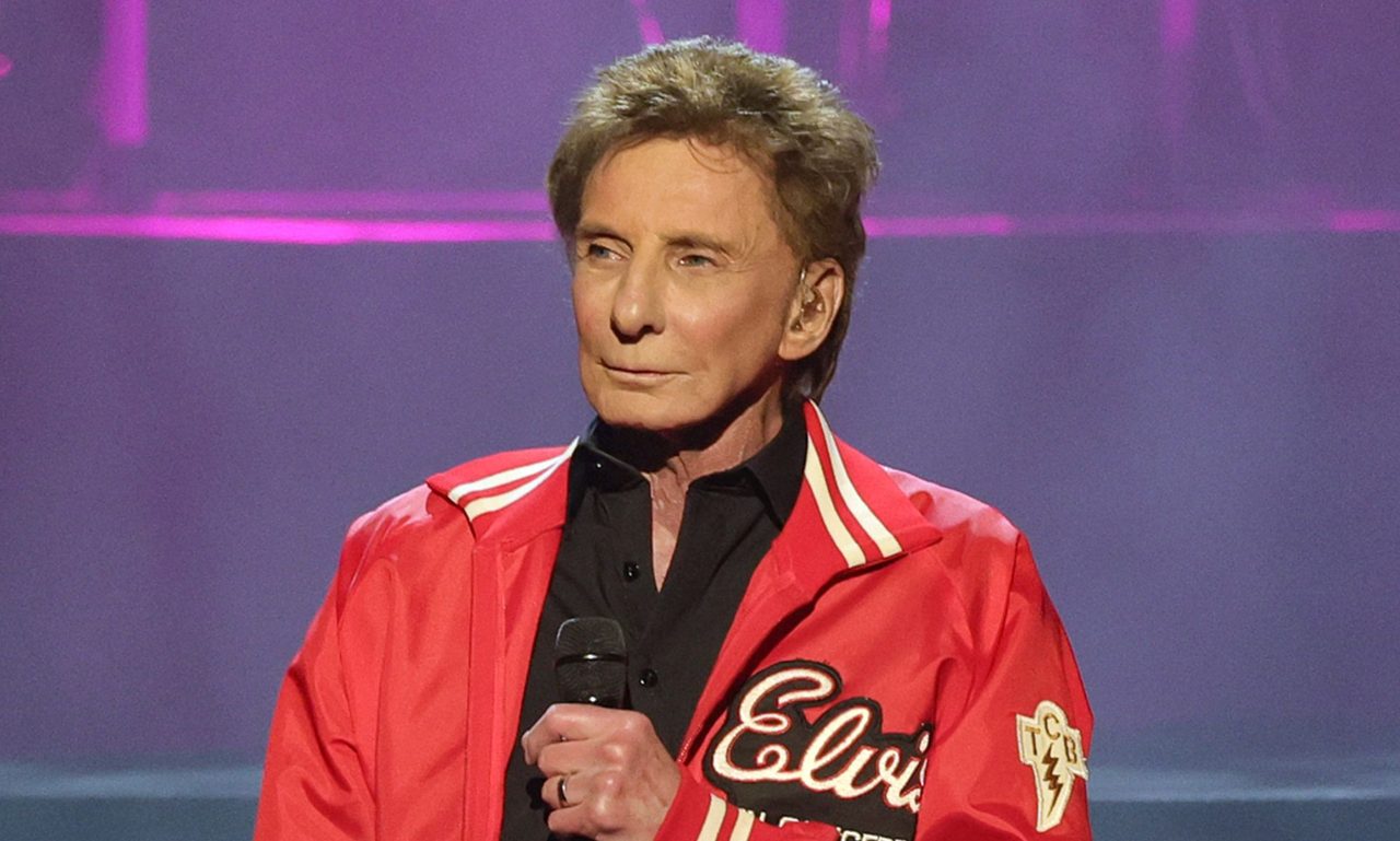 Barry Manilow announces break after ‘pushing a little too hard’ on tour