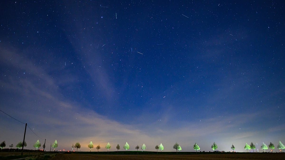 Planned 1.7 million satellites 'devastating' for astronomy by making night sky brighter