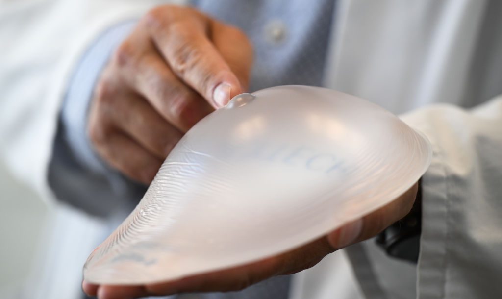 Past scandals shape consumer MEPs first take on medical device reform