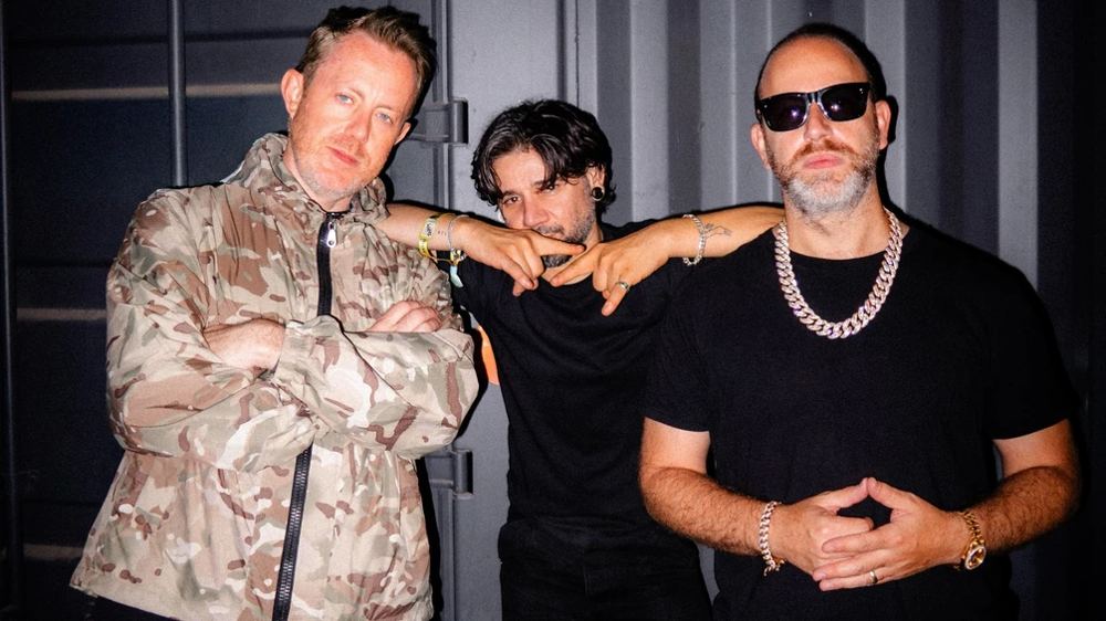 Listen to Skrillex and Chase & Status surprise new single, ‘Essa Ta Quente’