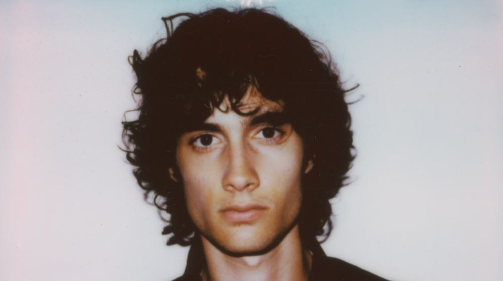 Sombr Cuts the AC While Making Music: “I Have To Be Suffering”