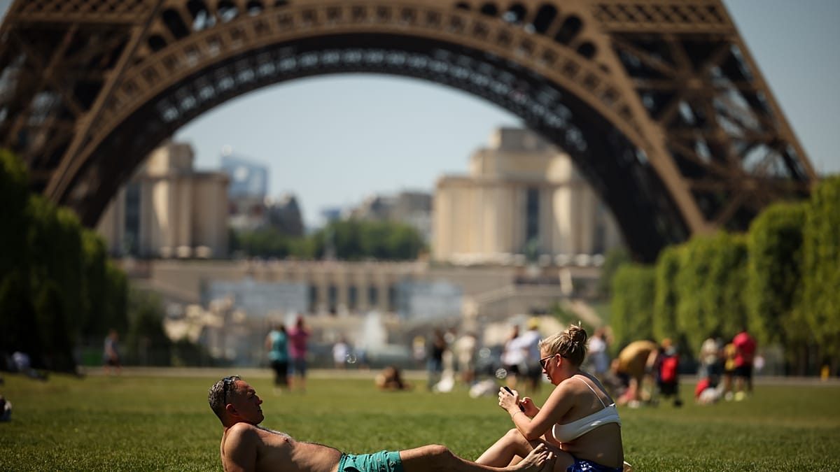 France records nearly 30% increase in deaths during brutal June heatwave