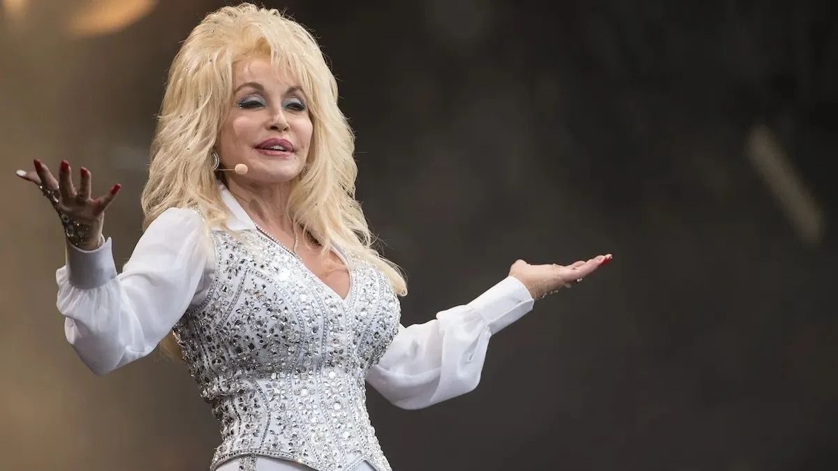 In Lieu of a Public Memorial, Dolly Parton Wanted a Big Party. Her Estate Is Following Through on Those Wishes