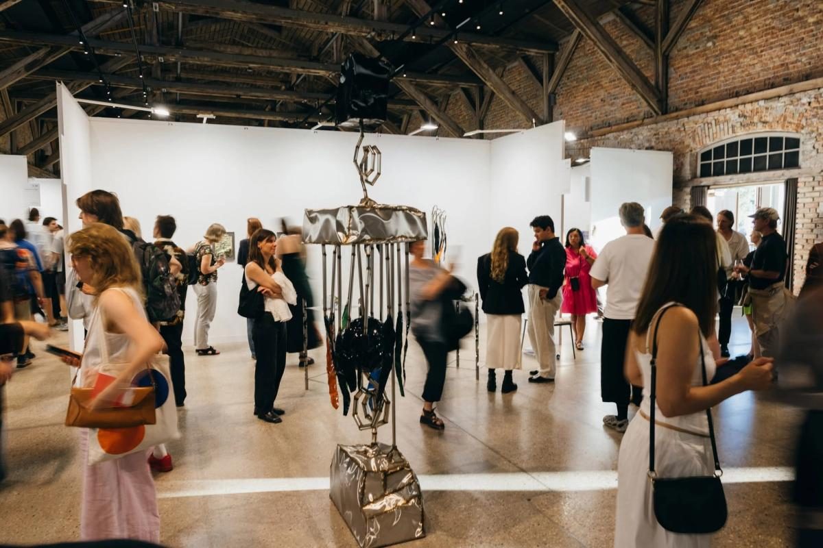 Can a Riga fair foster a new generation of collectors in Latvia?