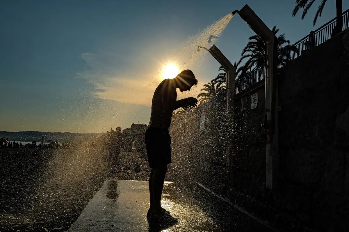 At least 193 million in Europe to face temperatures above 35C on Saturday