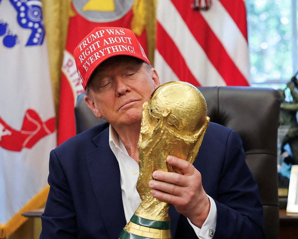 Nato leaders avoid World Cup talk to protect defence spending deal