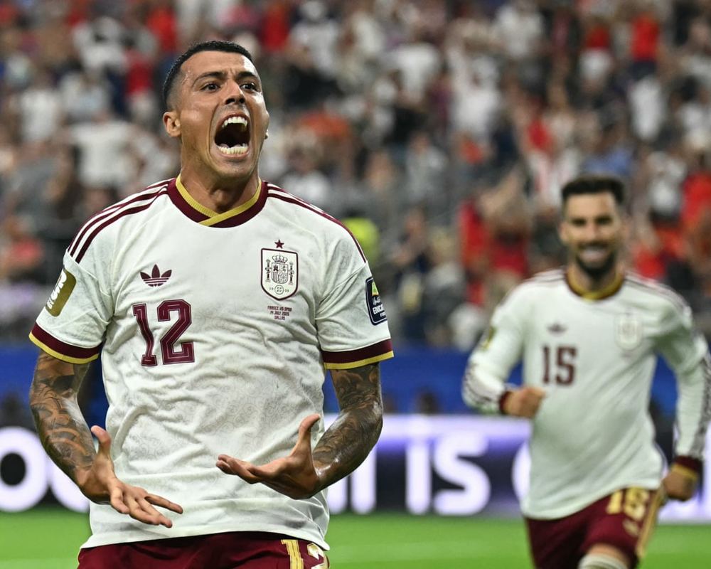 Spain reaches World Cup final after dominant semi-final victory over France in Dallas