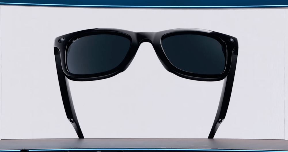 Meta introduces camera-free AI glasses