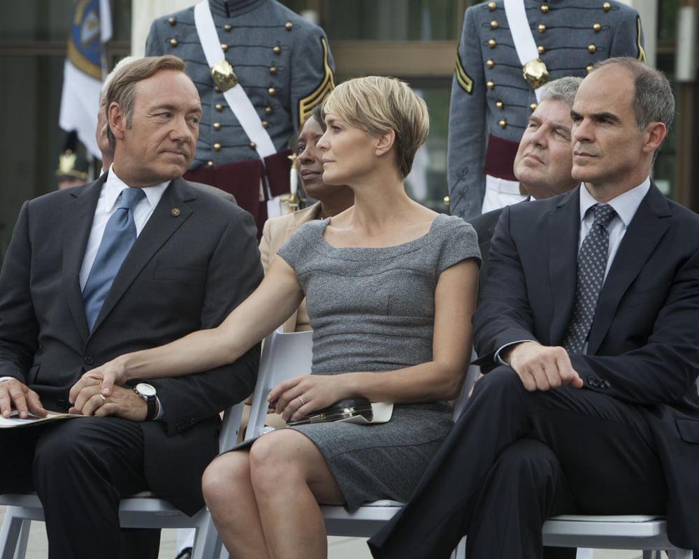 Netflix shares fall 40% as YouTube overtakes it in daily viewing