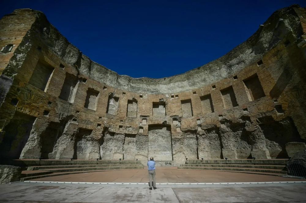 Massive ancient Roman bath complex opens to visitors