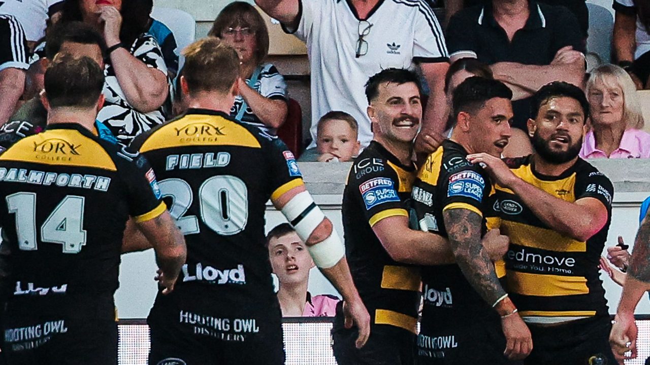 York secure third straight Super League victory with win over Hull FC
