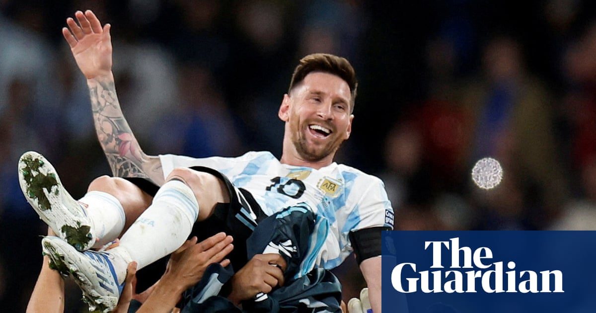 Messi retires from international football, casting doubt on his Miami contract