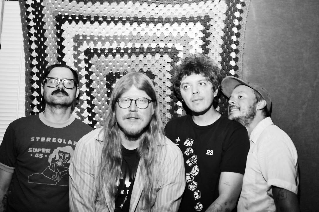 Holy Wave – “i’m DADA”