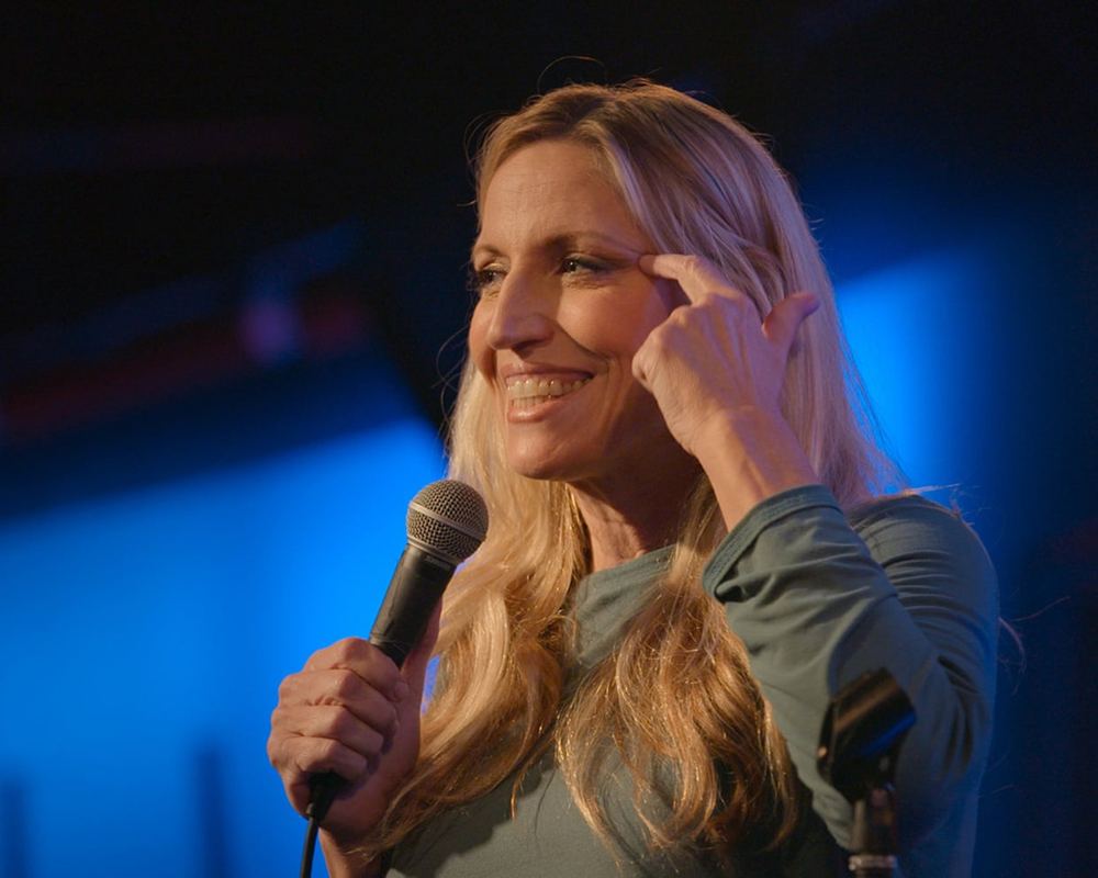 Laurie Kilmartin review, Oscars gag-writer unleashes a fierce and filthy talent