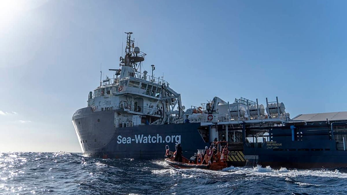 Germany and Italy clash over migrant rescue ships and returns